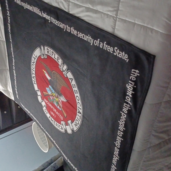 4×5  national rifle association of America polyester banner/ blanket/art - Picture 4 of 5